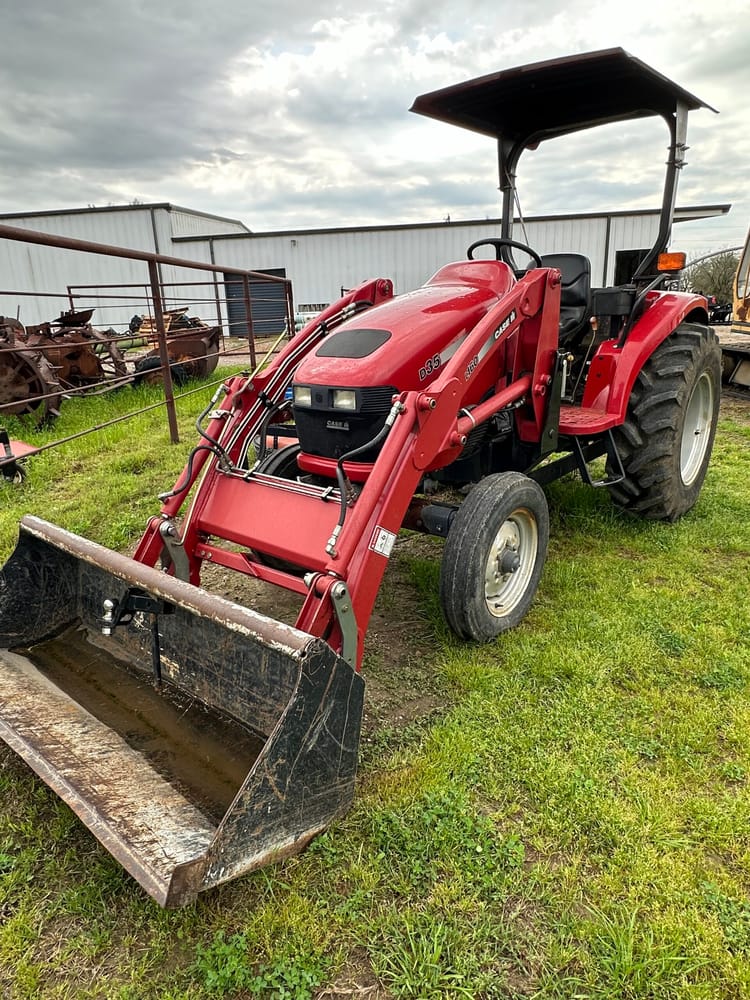 Case IH D35